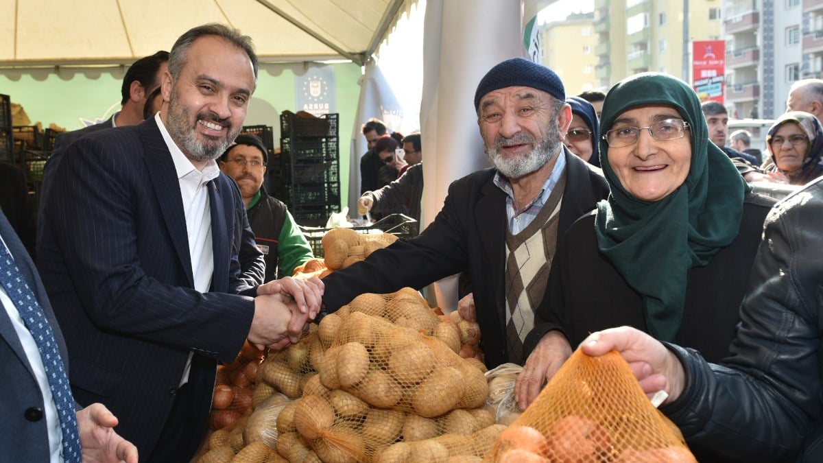 Emeklilere ulasimda ve su faturalarinda yuzde 25 indirim